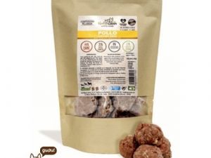 Naturcanin Albondigas Pollo 900g