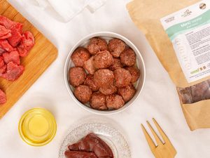 Naturcanin Albondigas Gato Vacuno 900g
